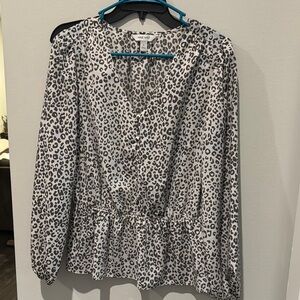 Leopard Print Long Sleeve Blouse